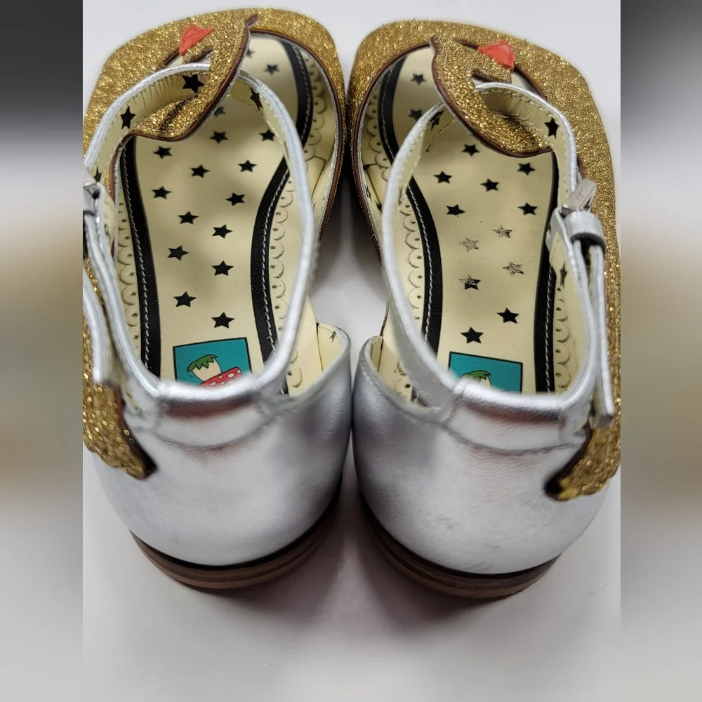 Gucci Kids Gold Swan & Silver Sandals for Girls  - Stunning - Picture 9 of 11